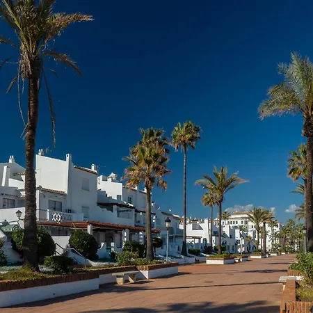2044-groundfloor With Huge Terrace And Pools * Manilva